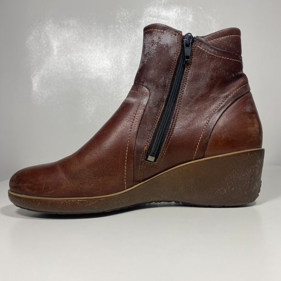 Ecco Women Boots Ankle High Wedge Zip Up Leather Brown Sz 7 - Picture 7 of 16